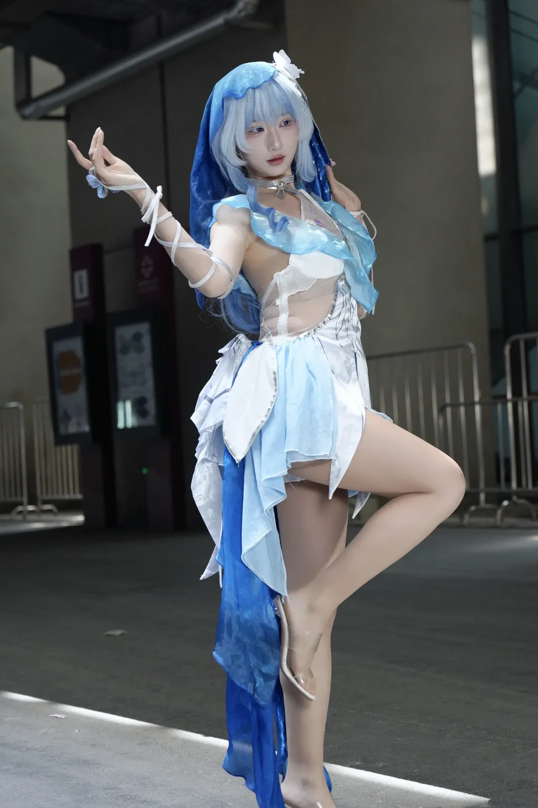 【守岸人cos】水蓝色星空的静谧与灵动 - 第 6 张
