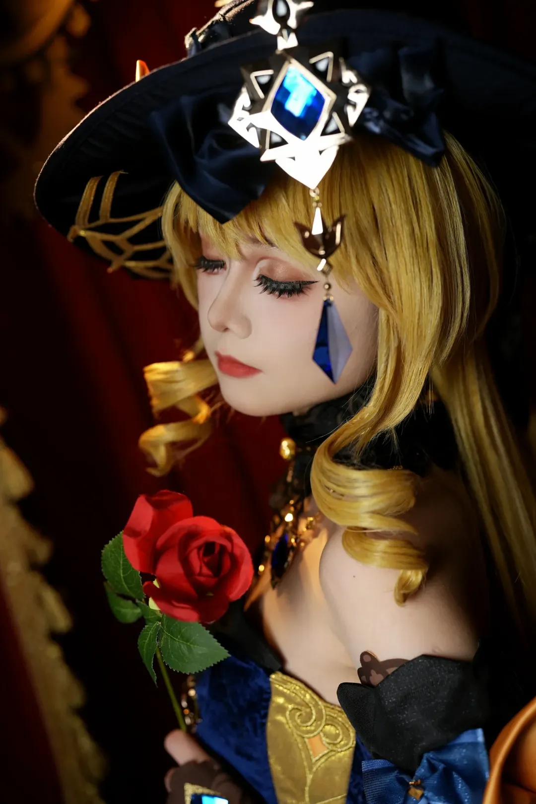 【娜維婭cos】刺玫會定製版玫瑰禮花，重現大小姐的從容優雅 - 第 9 張