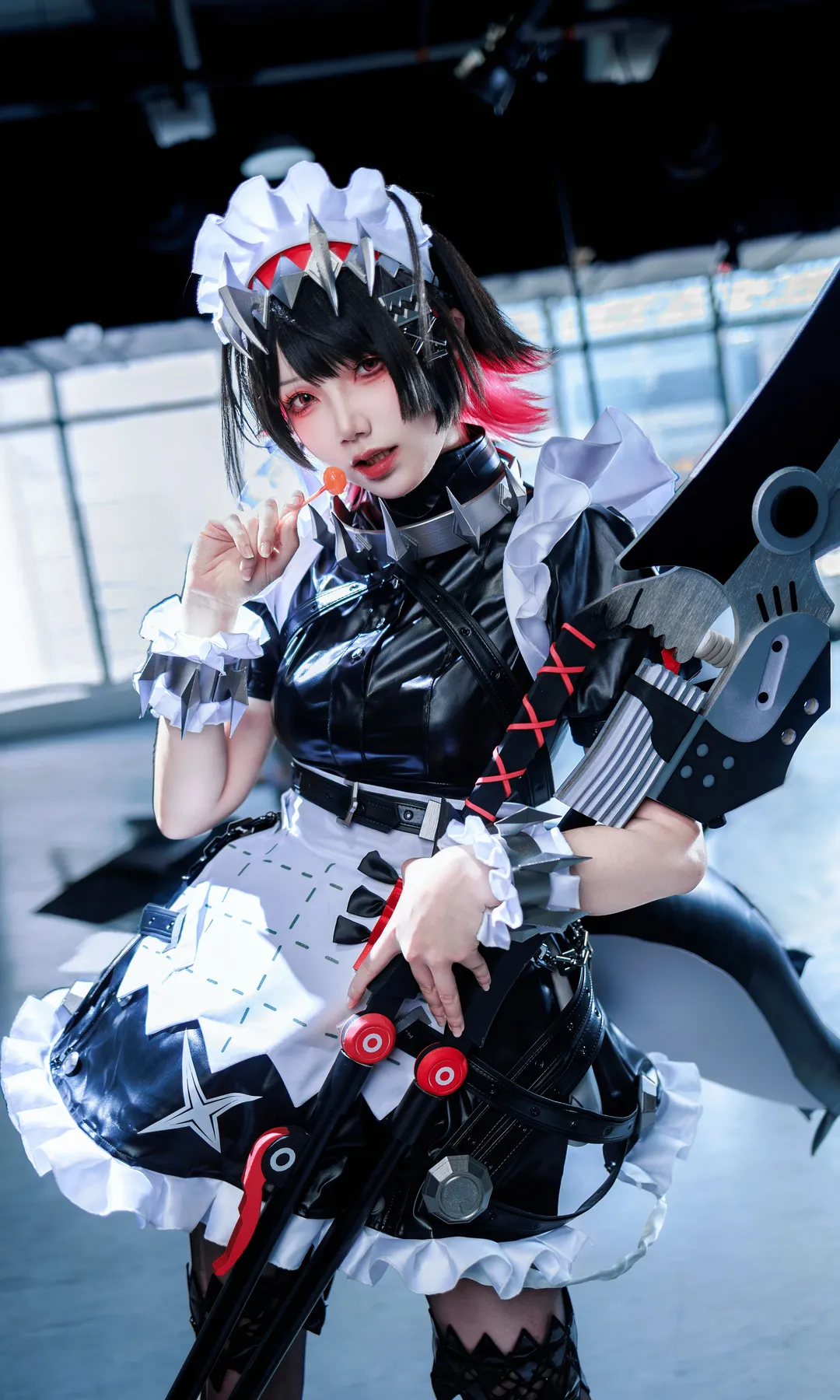 【艾蓮喬cos】絕區零維多利亞家政，很不高興為您服務