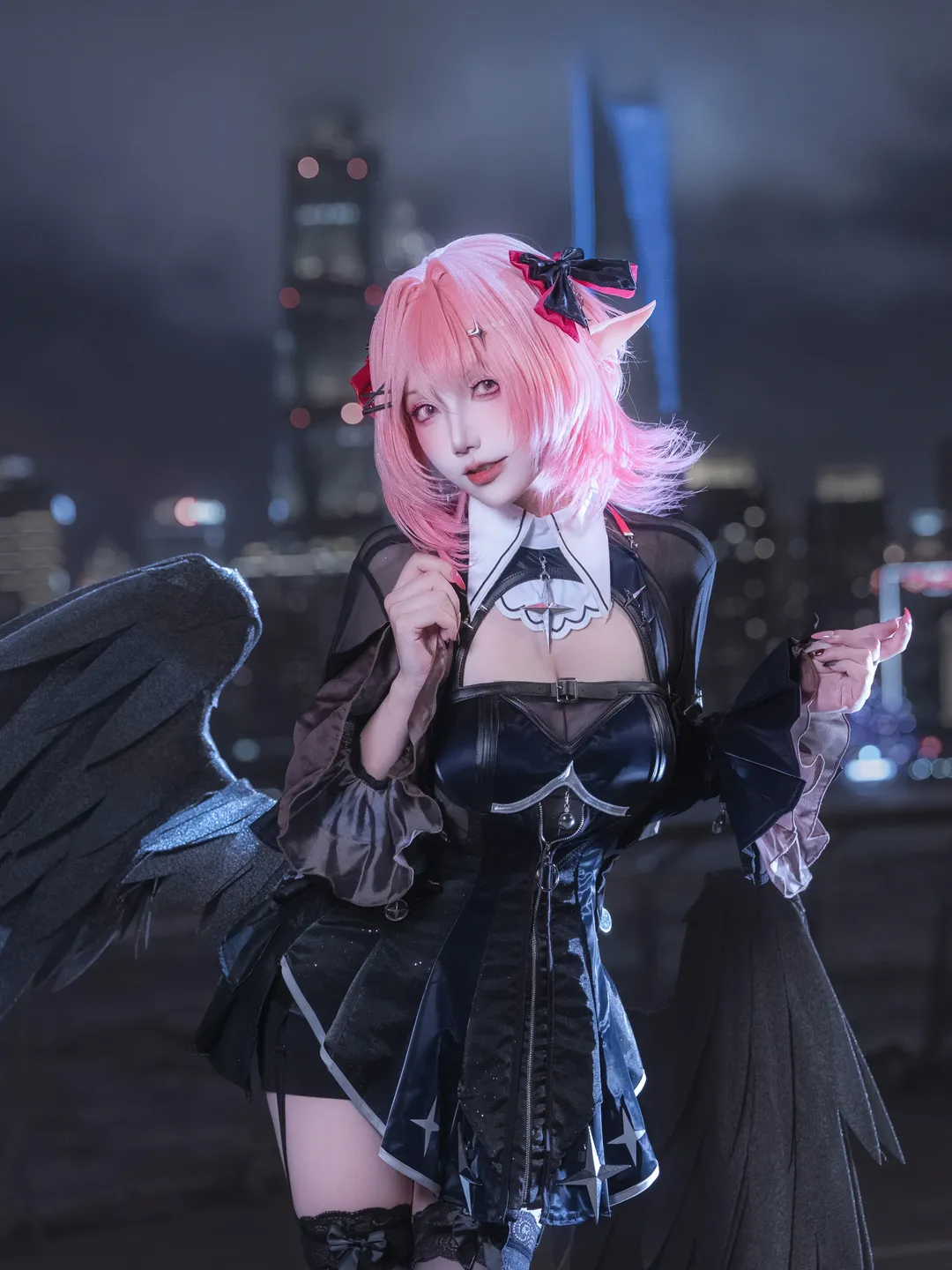 【蕾米埃尔cos】绝区零二周年夜景暗黑风写真分享 - 第 1 张