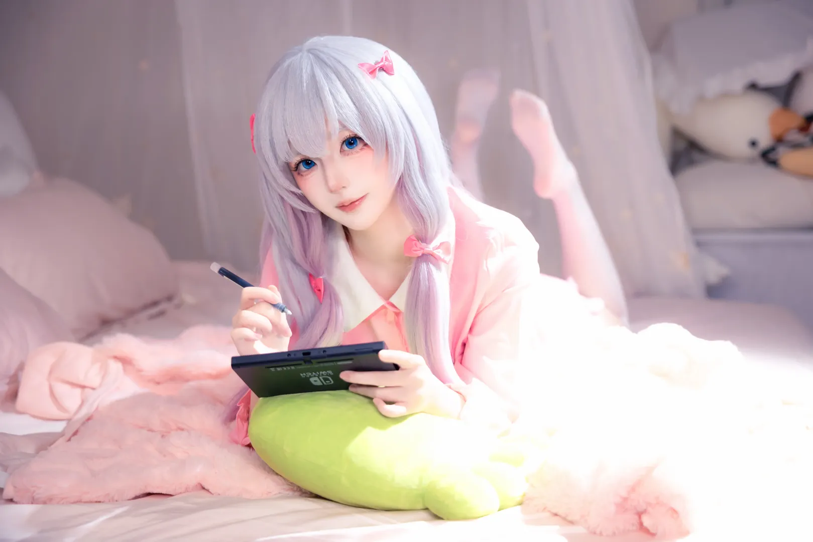 【和泉纱雾cos】埃罗芒阿老师粉色家居服日常 - 第 4 张