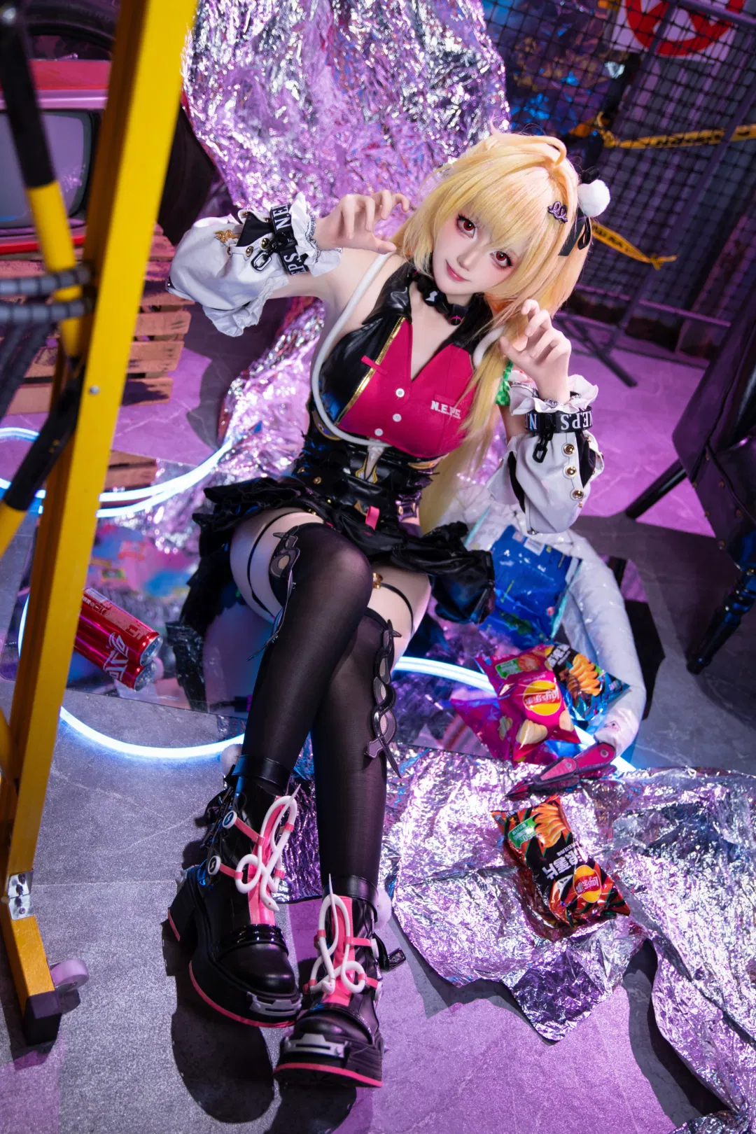 【希希芙cos】绝区零街头辣妹的穿搭记录 - 第 3 张