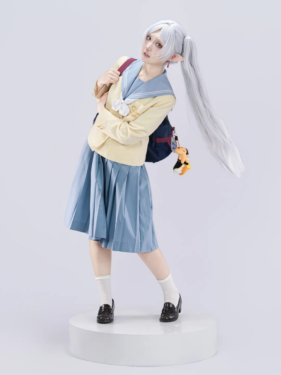 【芙莉莲cos】葬送的芙莉莲JK制服自搭，第二季后的生动表情尝试 - 第 2 张