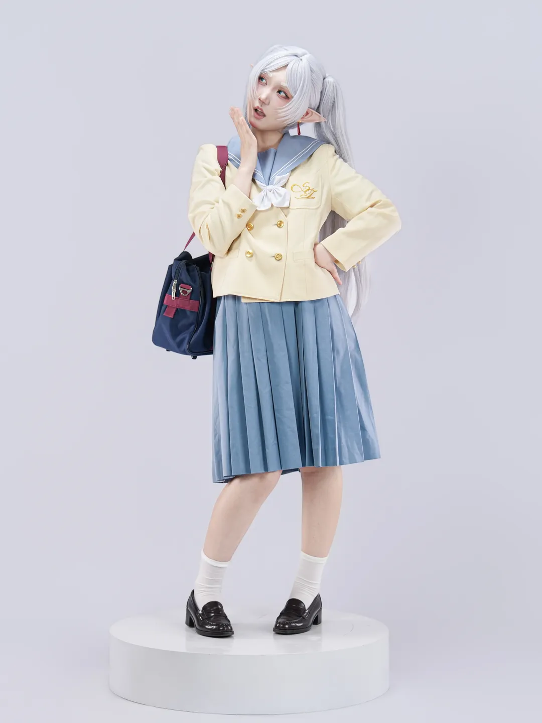 【芙莉莲cos】葬送的芙莉莲JK制服自搭，第二季后的生动表情尝试 - 第 6 张