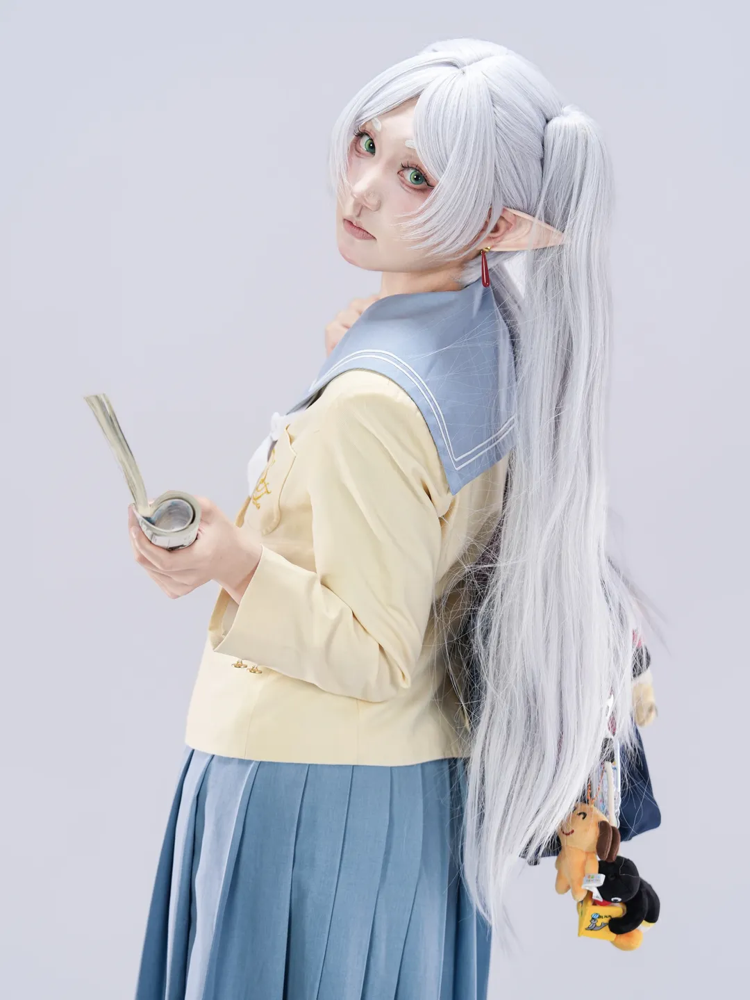 【芙莉莲cos】葬送的芙莉莲JK制服自搭，第二季后的生动表情尝试 - 第 8 张