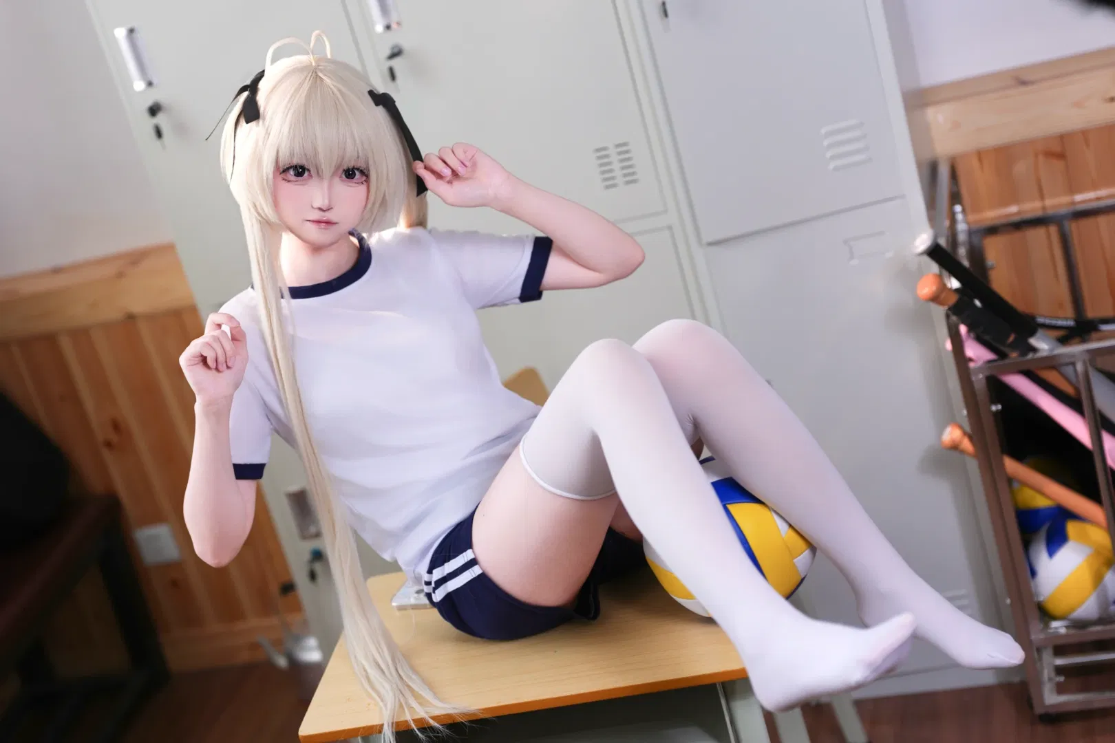 【春日野穹cos】体操服白丝与双马尾的校园感 - 第 5 张