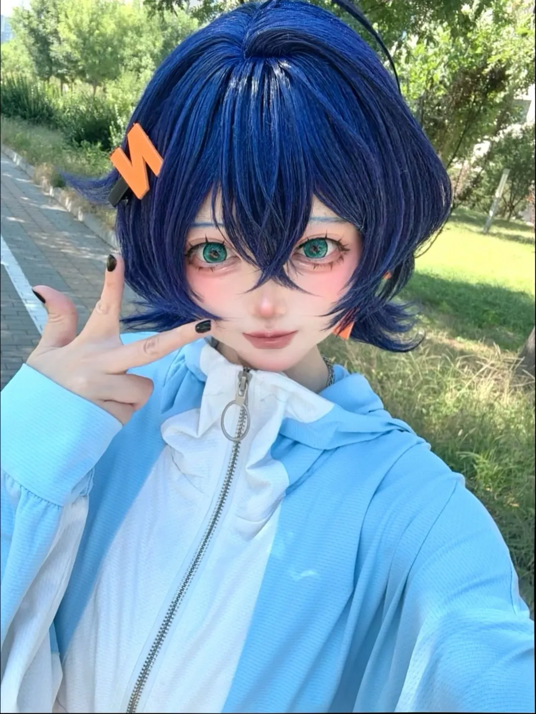 【铃妹cos】绝区零 穿防晒衣出门的日常感 - 第 2 张