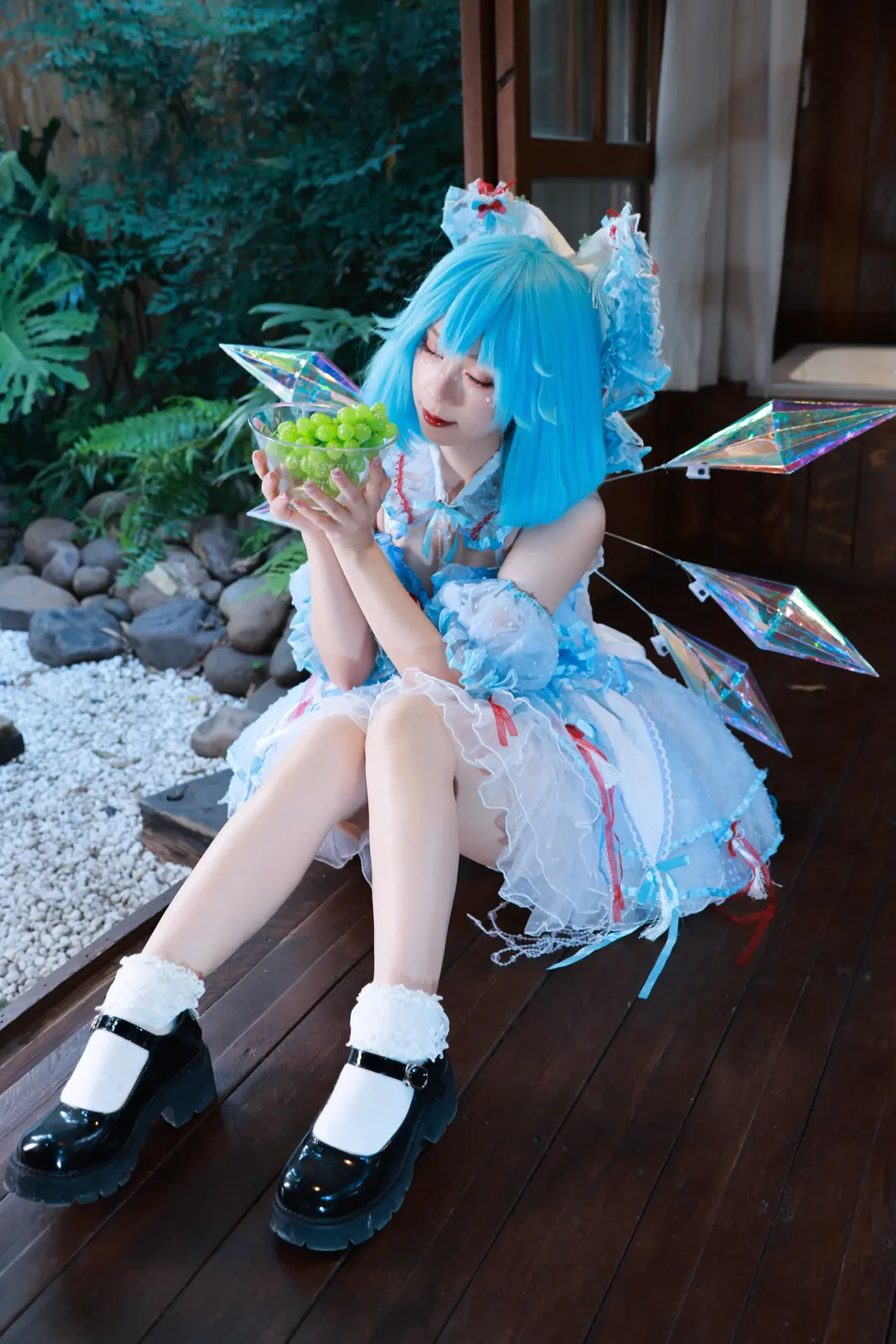【琪露诺cos】东方project冰之妖精的庭院写真 - 第 13 张
