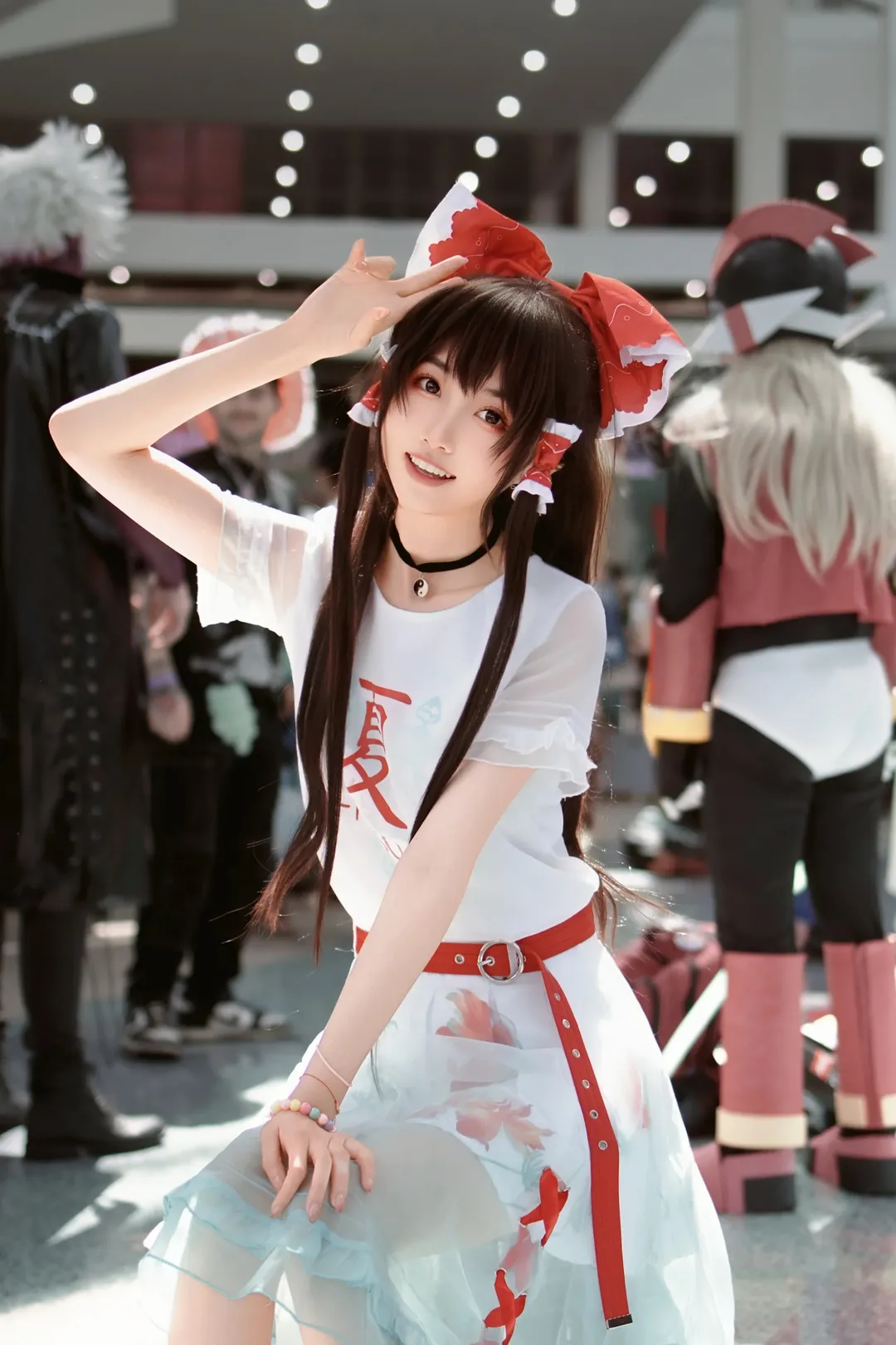 【博丽灵梦cos】夏天的巫女，红白经典与清凉夏装的碰撞 - 第 2 张