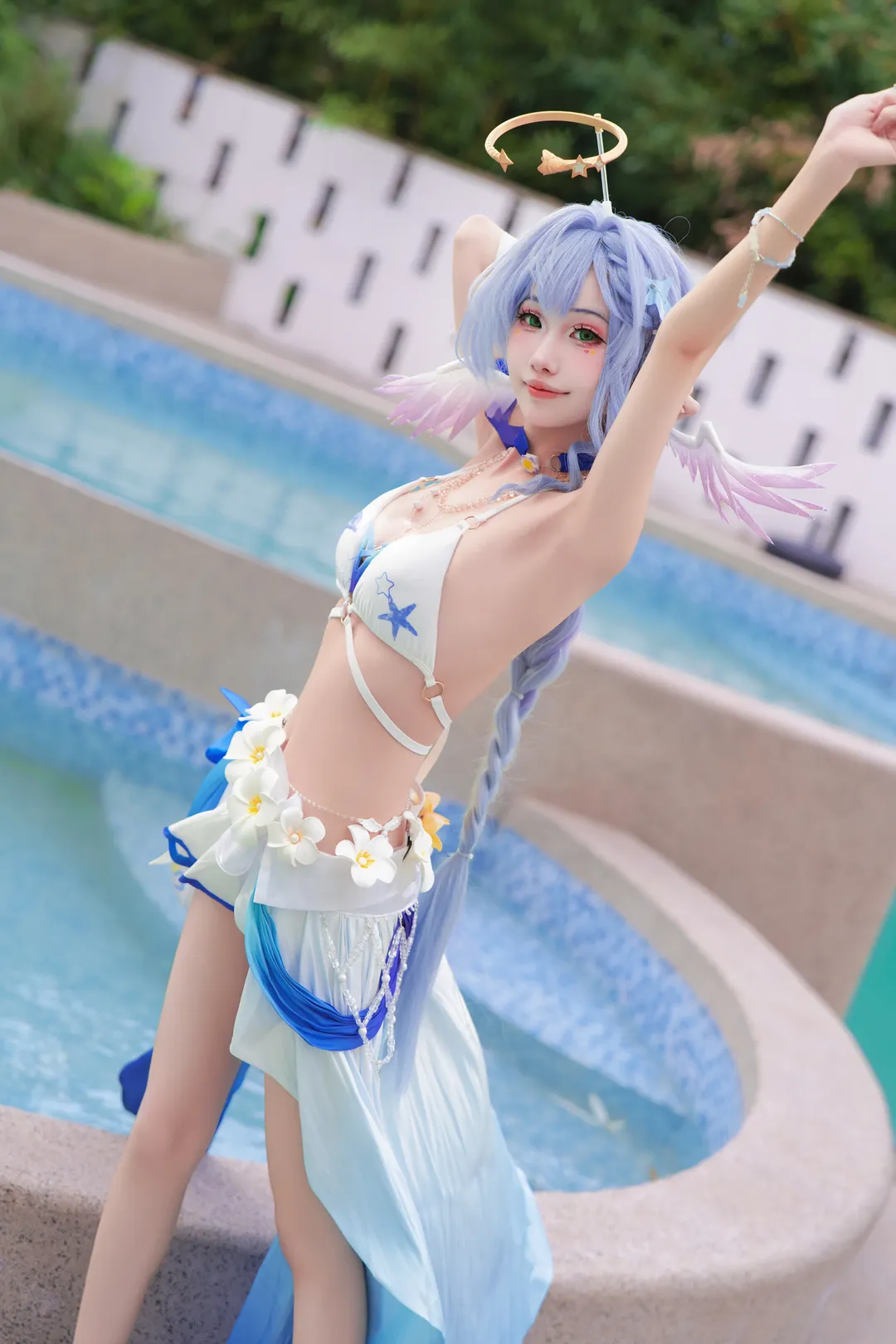 【知更鸟cos】崩坏星穹铁道晴歌的夏日泳池清凉穿搭 - 第 1 张