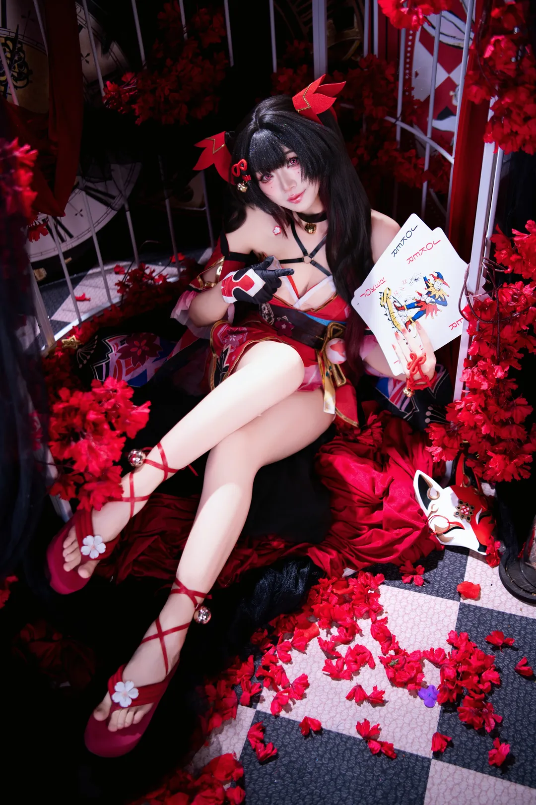 【花火cos】崩铁欢愉角色的红黑视觉演绎 - 第 4 张