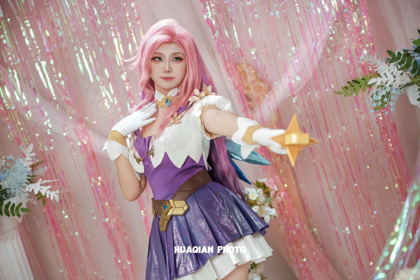 【萨勒芬妮cos】英雄联盟偶像歌手登上闪耀舞台 - 第 4 张