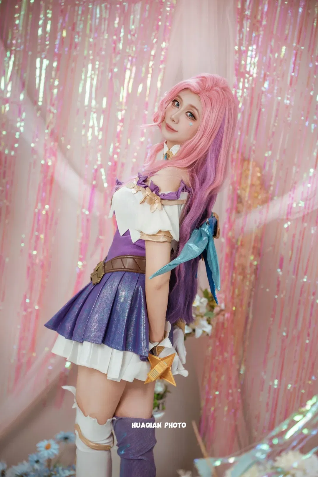 【萨勒芬妮cos】英雄联盟偶像歌手登上闪耀舞台 - 第 5 张