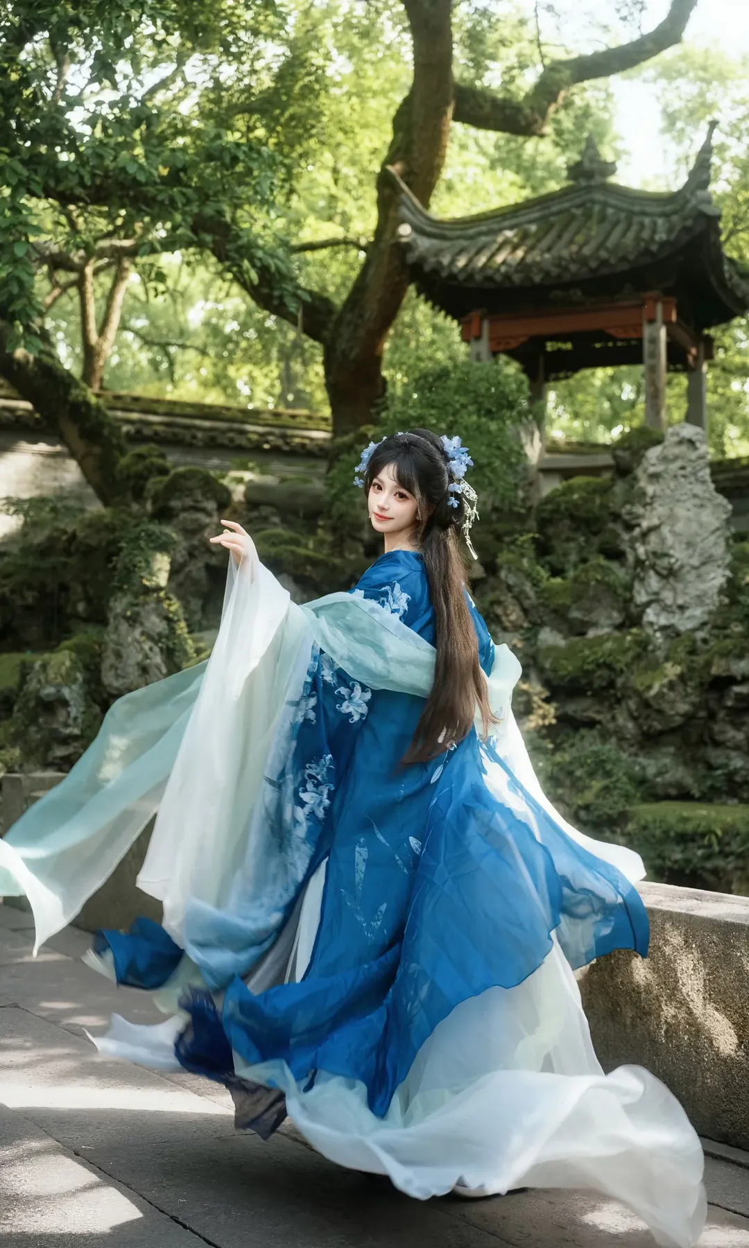 在宁波园林里拍到了绝美的蓝白渐变汉服 - 第 7 张