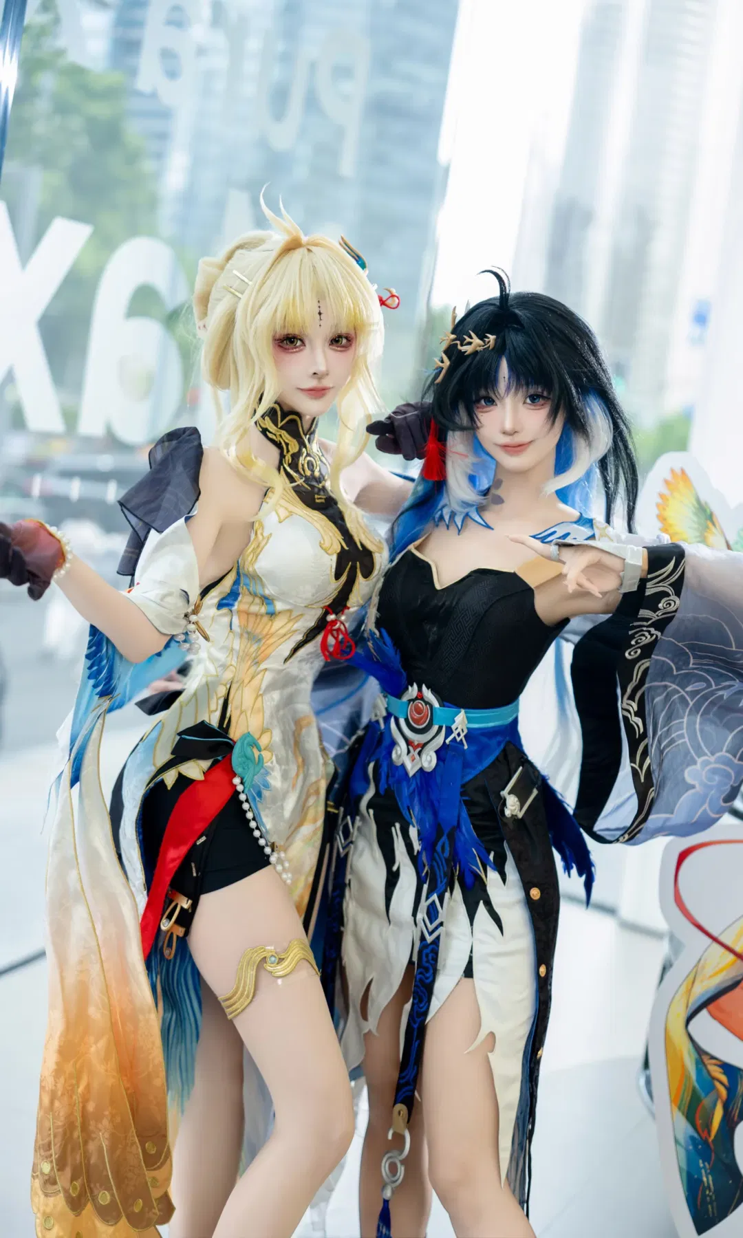 鸣潮秧秧·玄翎cos，和穗穗同框打卡夏日游戏节 - 第 3 张