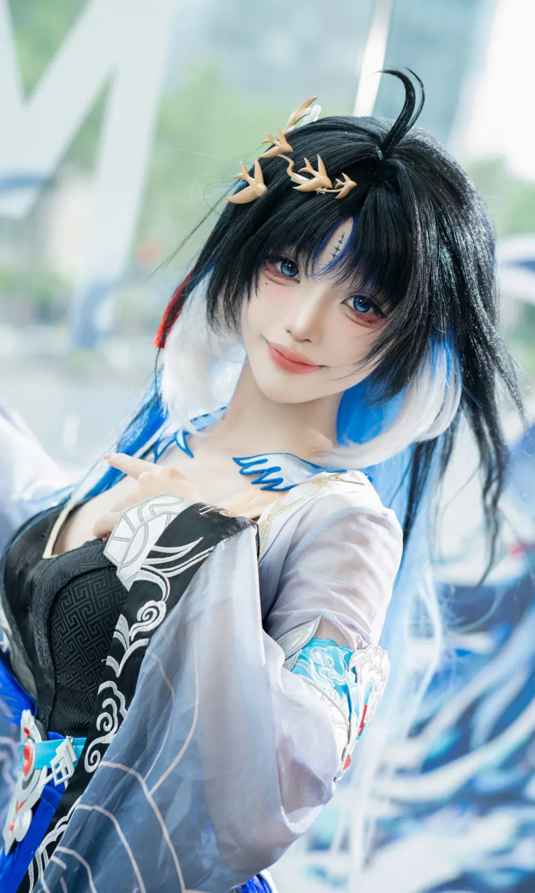 鸣潮秧秧·玄翎cos，和穗穗同框打卡夏日游戏节 - 第 8 张