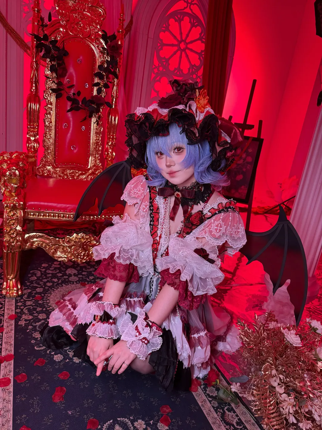 【蕾米莉亚cos】红魔馆领主红与黑交织的威严瞬间 - 第 3 张