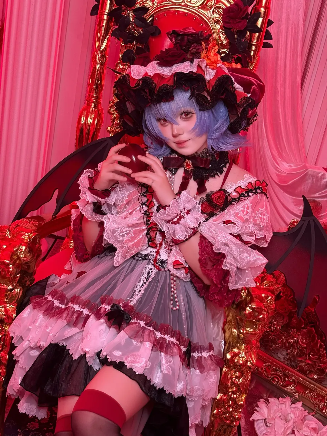 【蕾米莉亚cos】红魔馆领主红与黑交织的威严瞬间 - 第 6 张