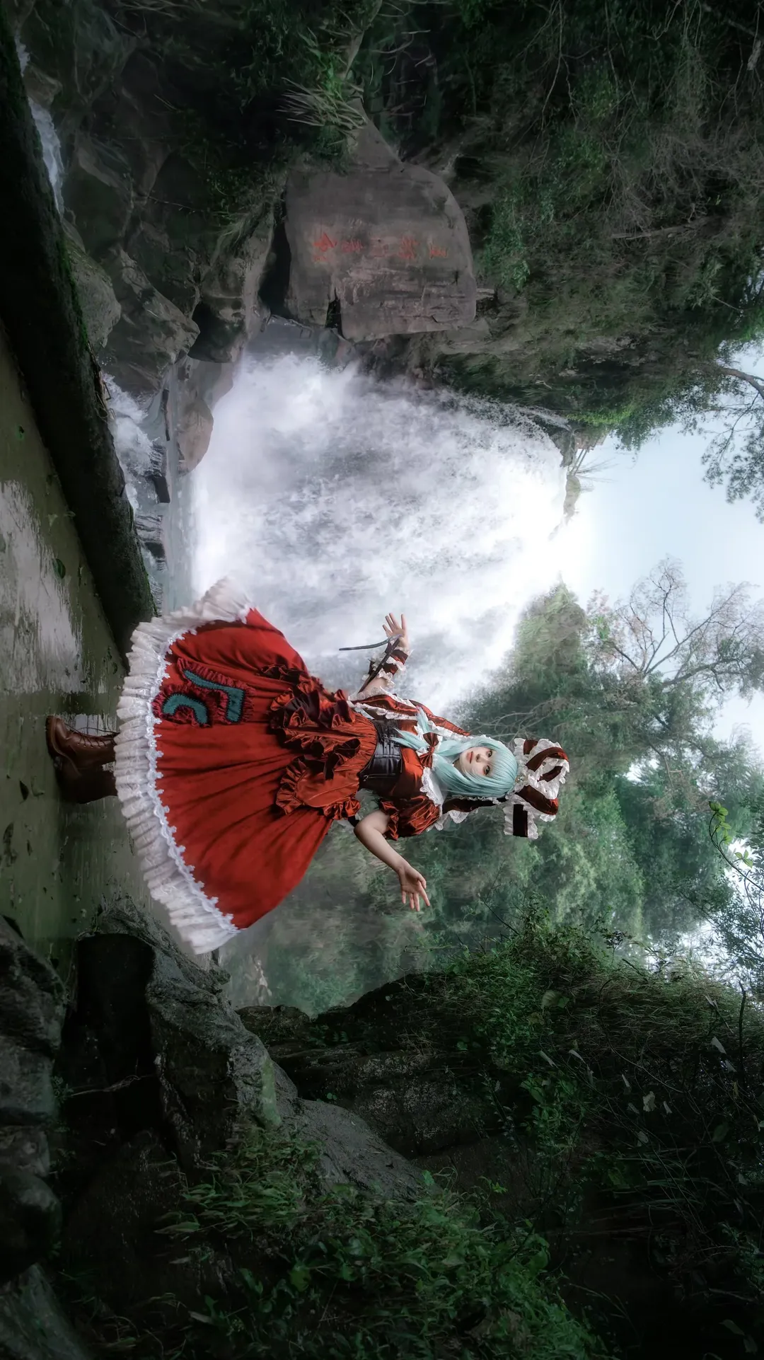 【键山雏cos】东方project 瀑布实景拍摄，水流湍急的极限10分钟 - 第 1 张