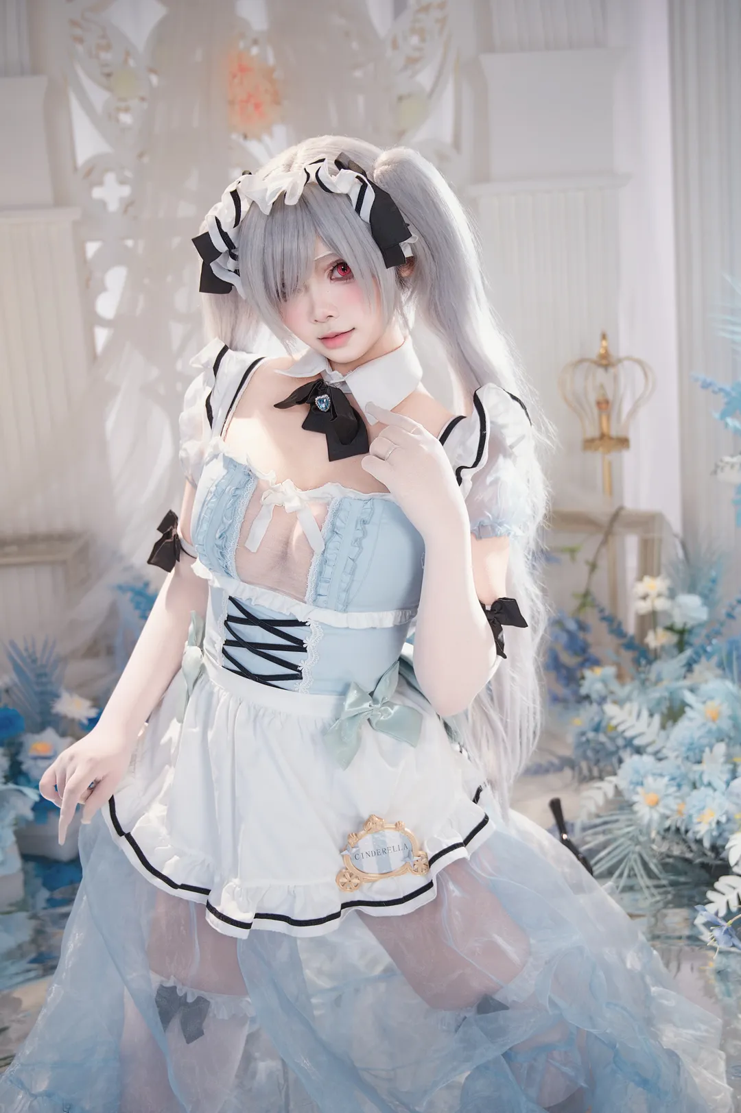 【灰姑娘cos】NIKKE灰姑娘女仆装，蓝白配色太绝了 - 第 2 张