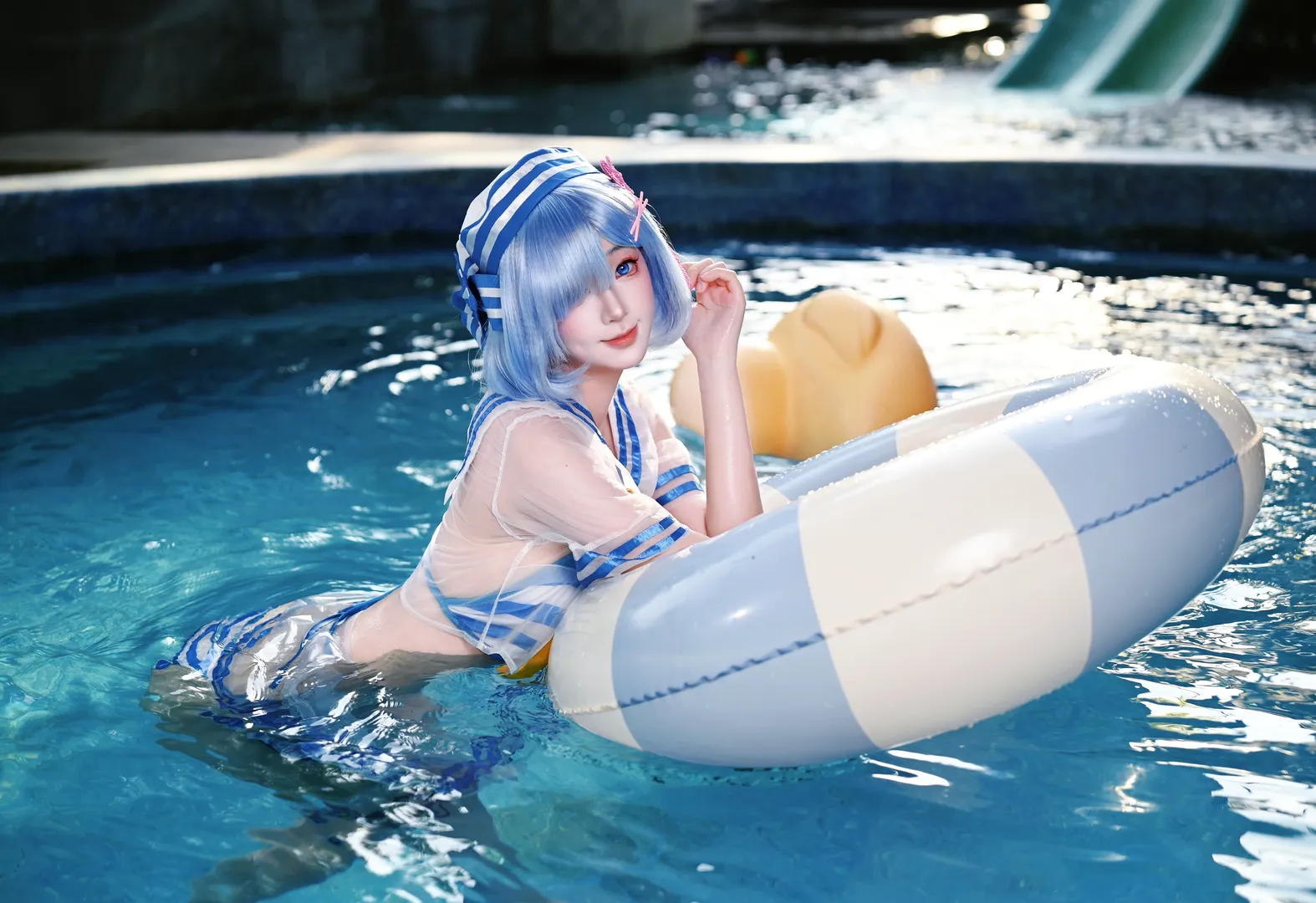 【蕾姆cos】泳池里的水花与夏日清凉 - 第 3 张