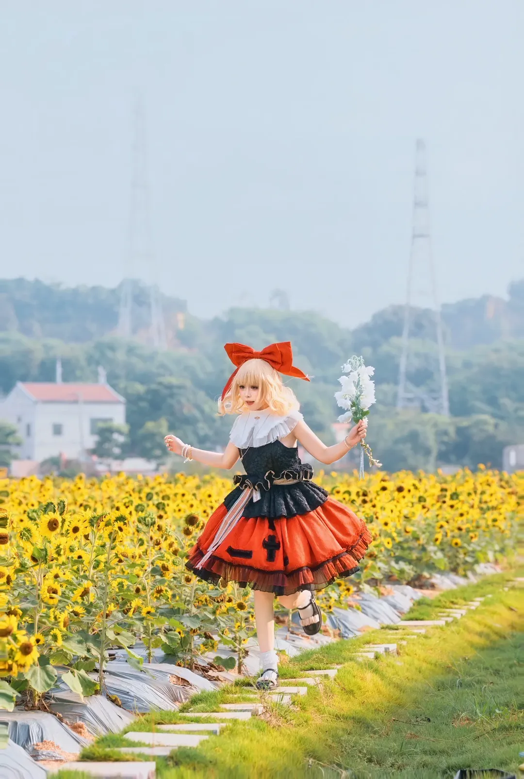 【梅蒂欣梅兰可莉cos】东方project向日葵花田里的甜蜜毒药 - 第 1 张