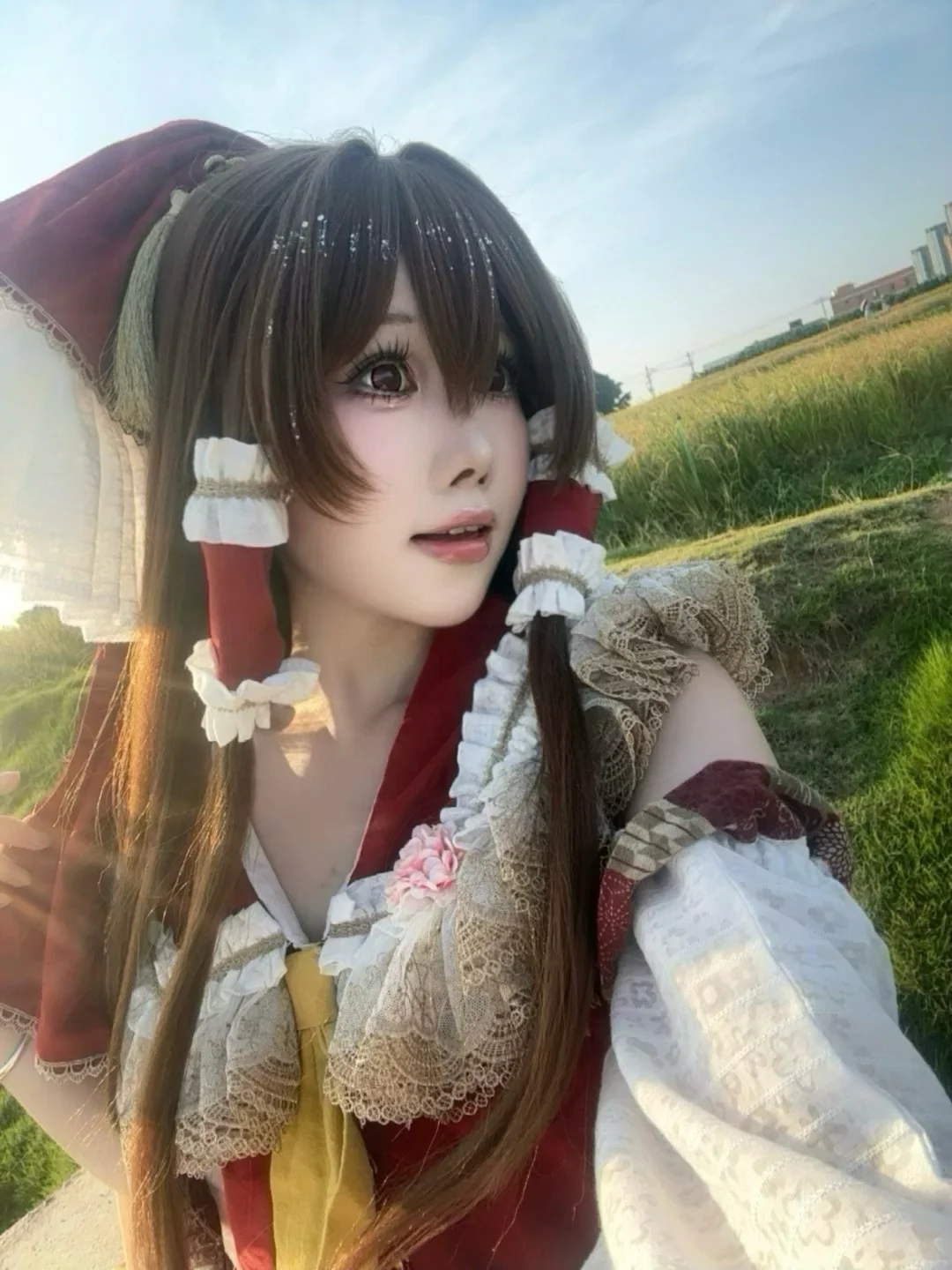 【博丽灵梦cos】阳光正好，久违的外景好天气 - 第 3 张