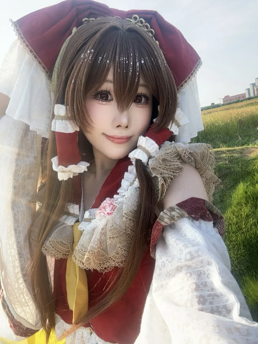 【博丽灵梦cos】阳光正好，久违的外景好天气 - 第 4 张