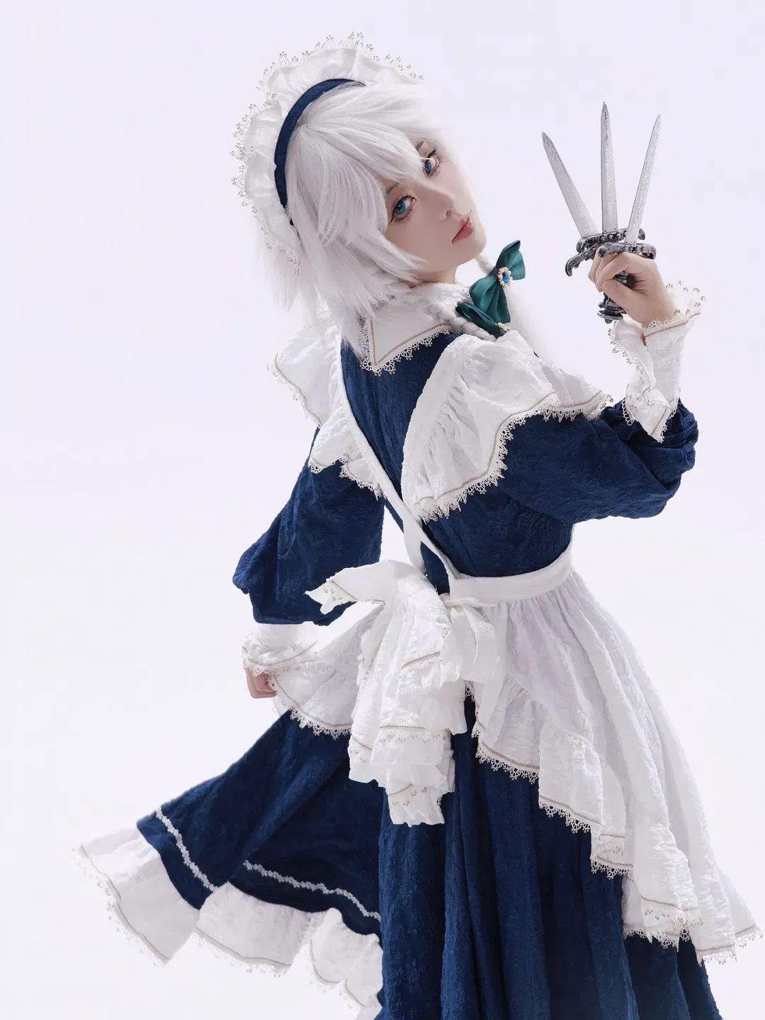 【十六夜咲夜cos】东方Project 女仆长的白棚飞刀时刻 - 第 5 张