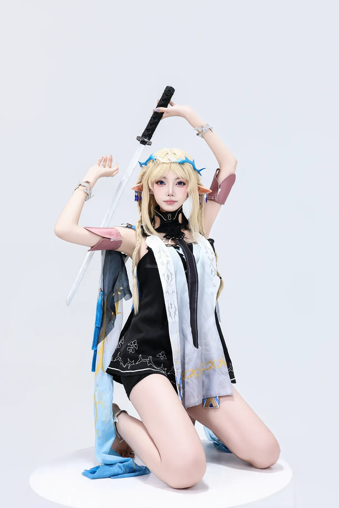 【卡提希娅cos】鸣潮骑士卡提希娅，获胜！ - 第 5 张