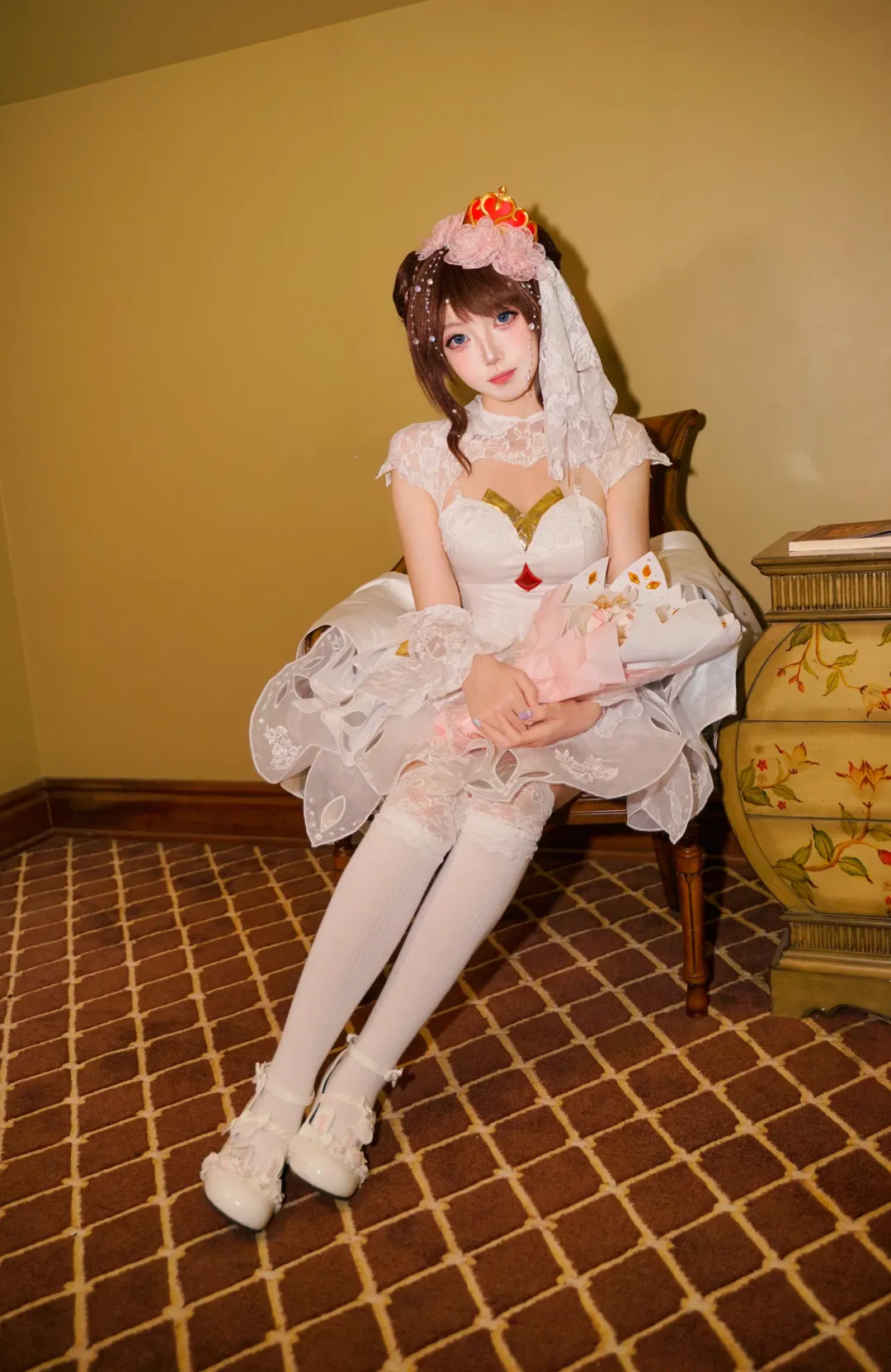 王者荣耀小乔纯白花嫁cos 复古内景里的浪漫记录 - 第 12 张