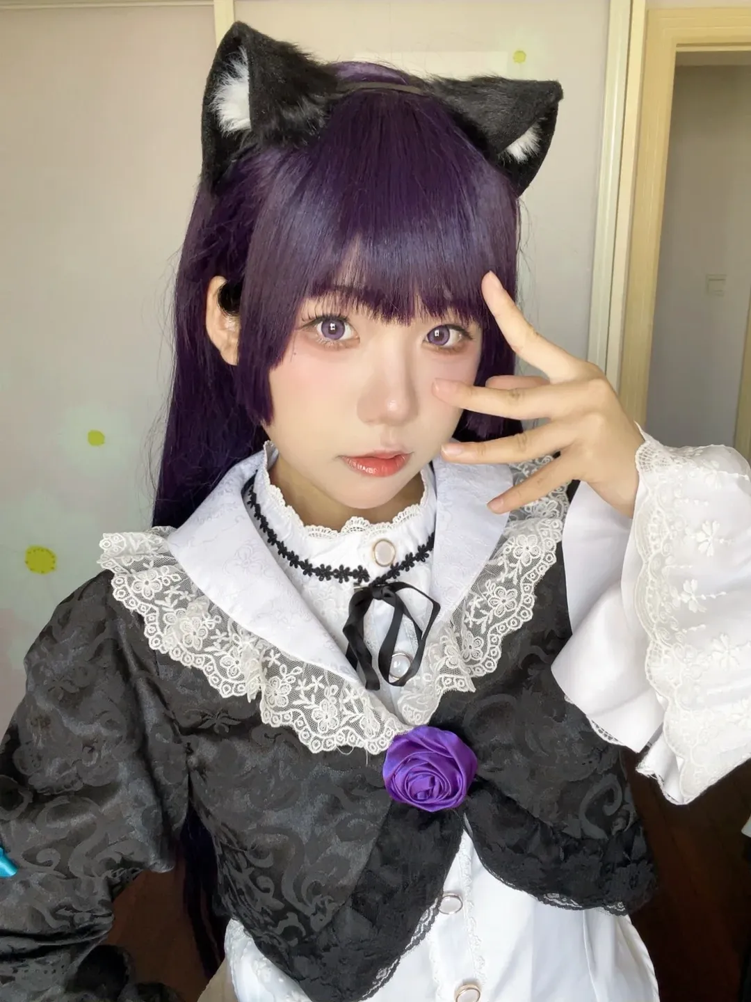 【五更琉璃cos】俺妹里的黑猫，顶着烈日硬撑着拍完这组热辣照片。 - 第 1 张