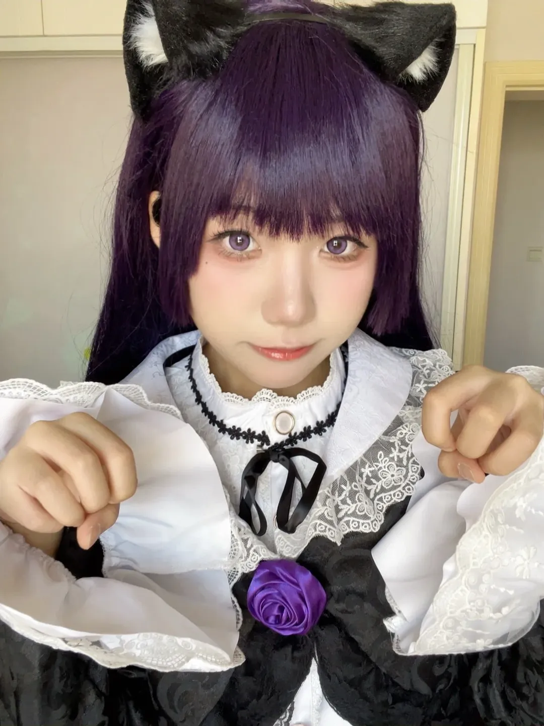 【五更琉璃cos】俺妹里的黑猫，顶着烈日硬撑着拍完这组热辣照片。 - 第 2 张
