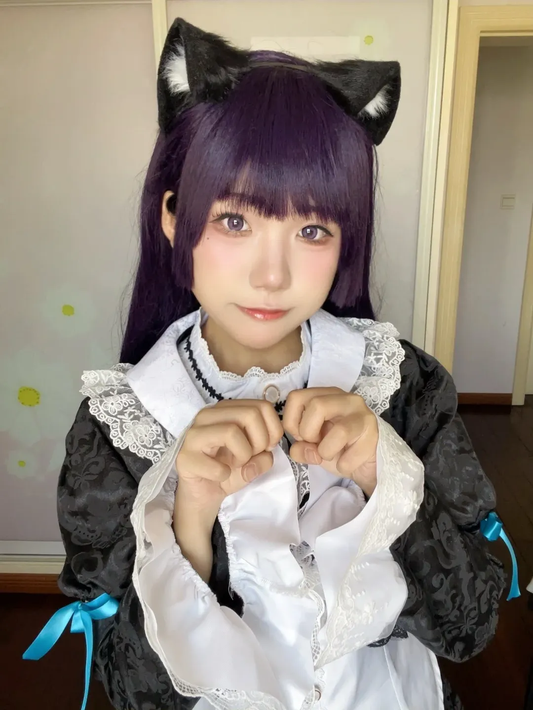 【五更琉璃cos】俺妹裡的黑貓，頂著烈日硬撐著拍完這組熱辣照片。