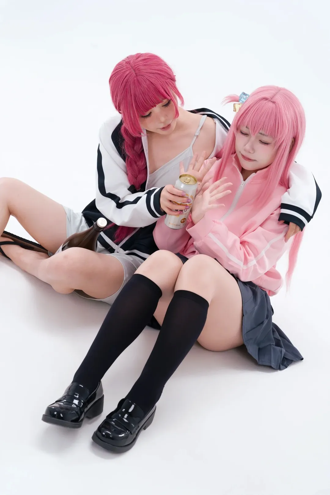 【波奇酱cos】孤独摇滚白棚拍摄记录 - 第 1 张