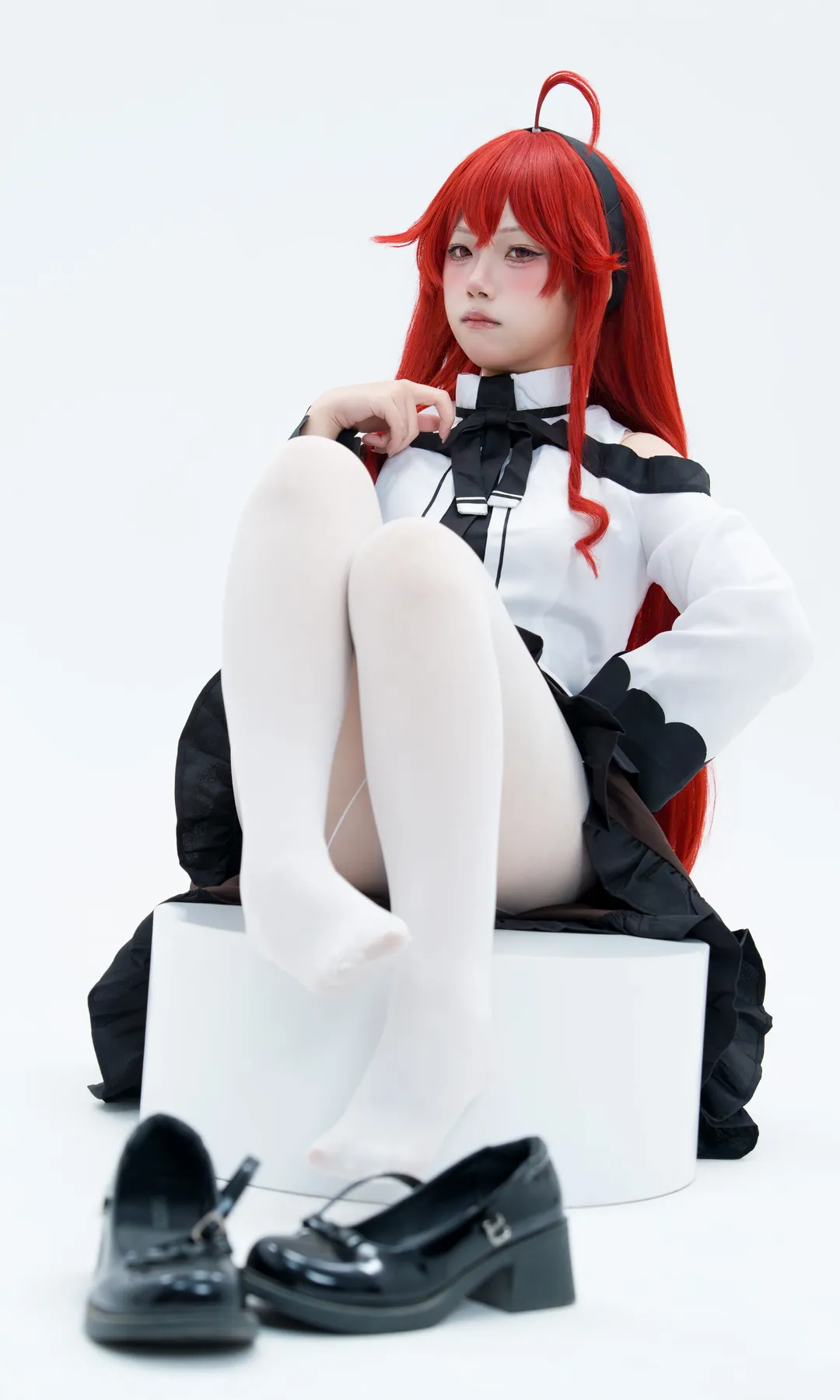 【艾莉絲cos】無職轉生紅髮白絲，這套裝扮需要一點氣場