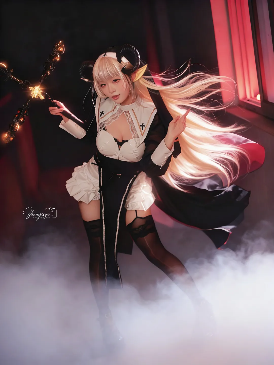 【地狱的吹雪cos】暗黑魔女降临废弃学校，氛围感拉满 - 第 2 张
