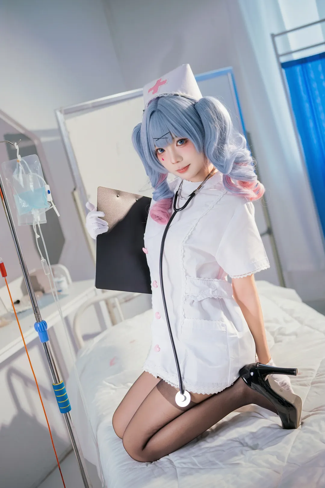 【初音未来cos】兔子洞护士的专属检查 - 第 4 张
