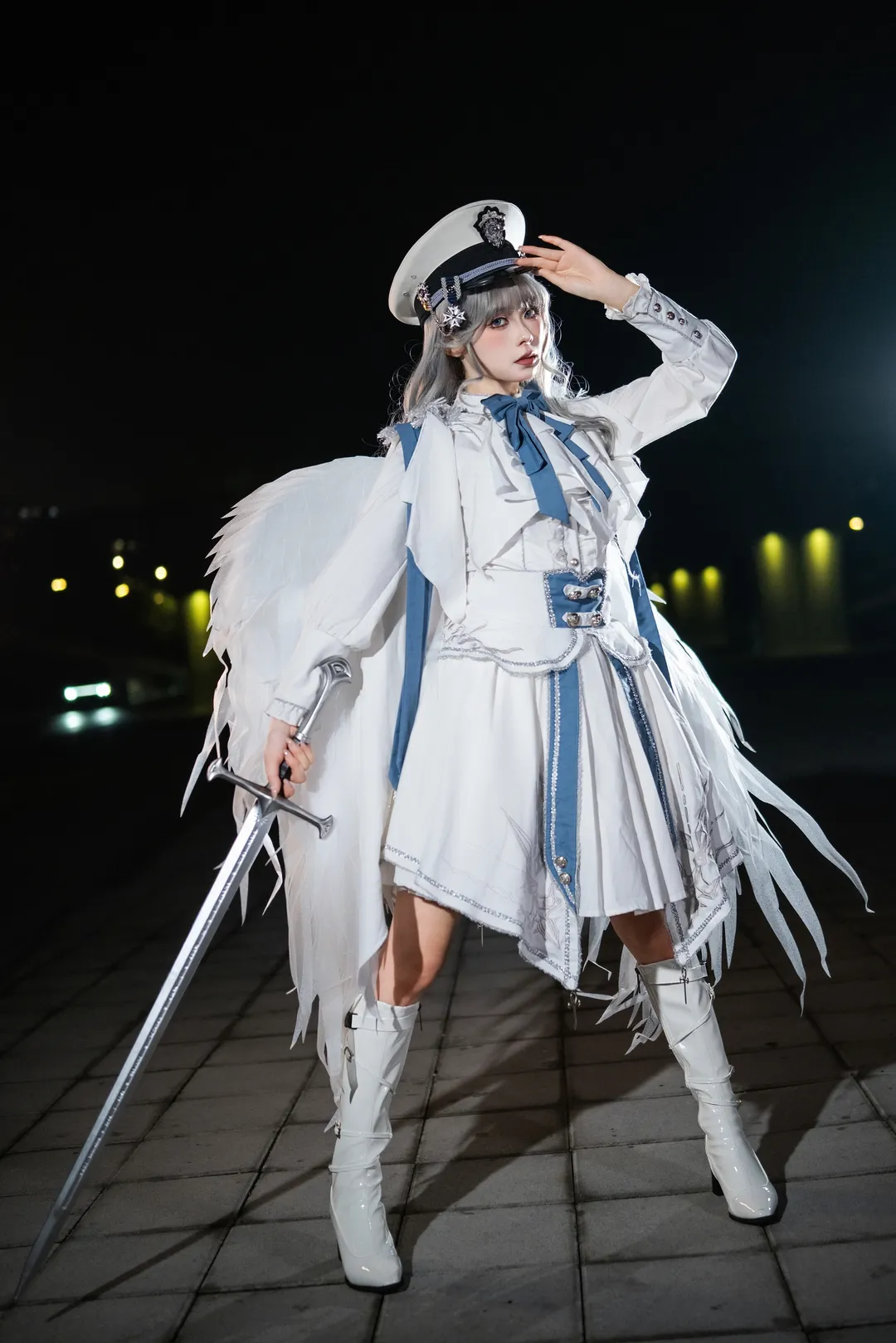 军Lo朋克与暴君少女的暗夜狂想 - 第 3 张
