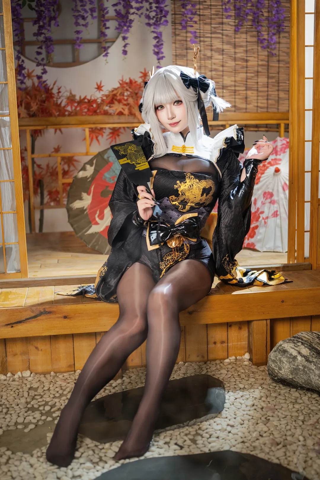【白兔布兰儿cos】Nikke 胜利女神 - 第 3 张