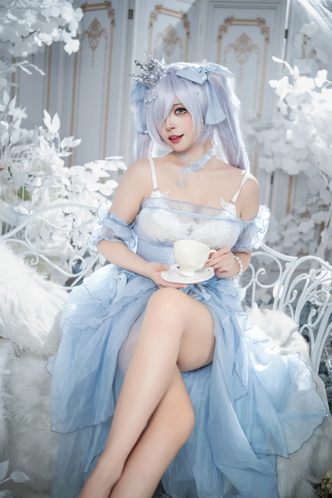 【灰姑娘·水晶公主cos】Nikke胜利女神，水晶公主的闪耀瞬间 - 第 5 张