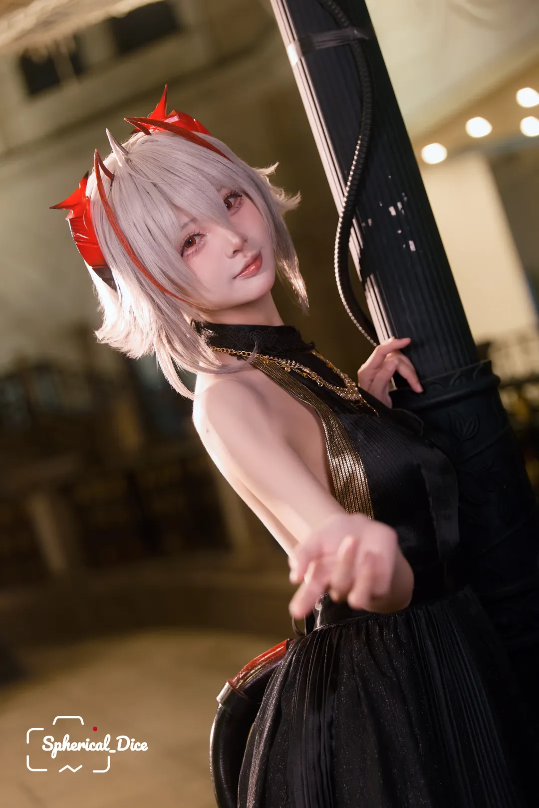 【维什戴尔cos】明日方舟 晚宴之前，硝烟与旧梦 - 第 1 张