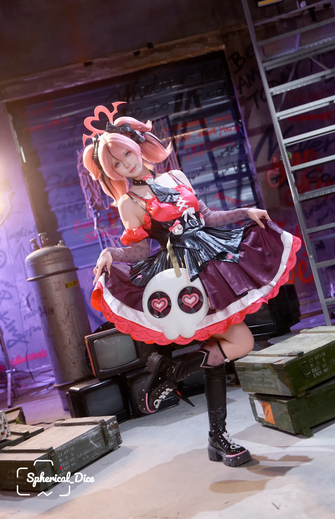 【爱芮cos】绝区零不协和音的地下舞台 - 第 2 张