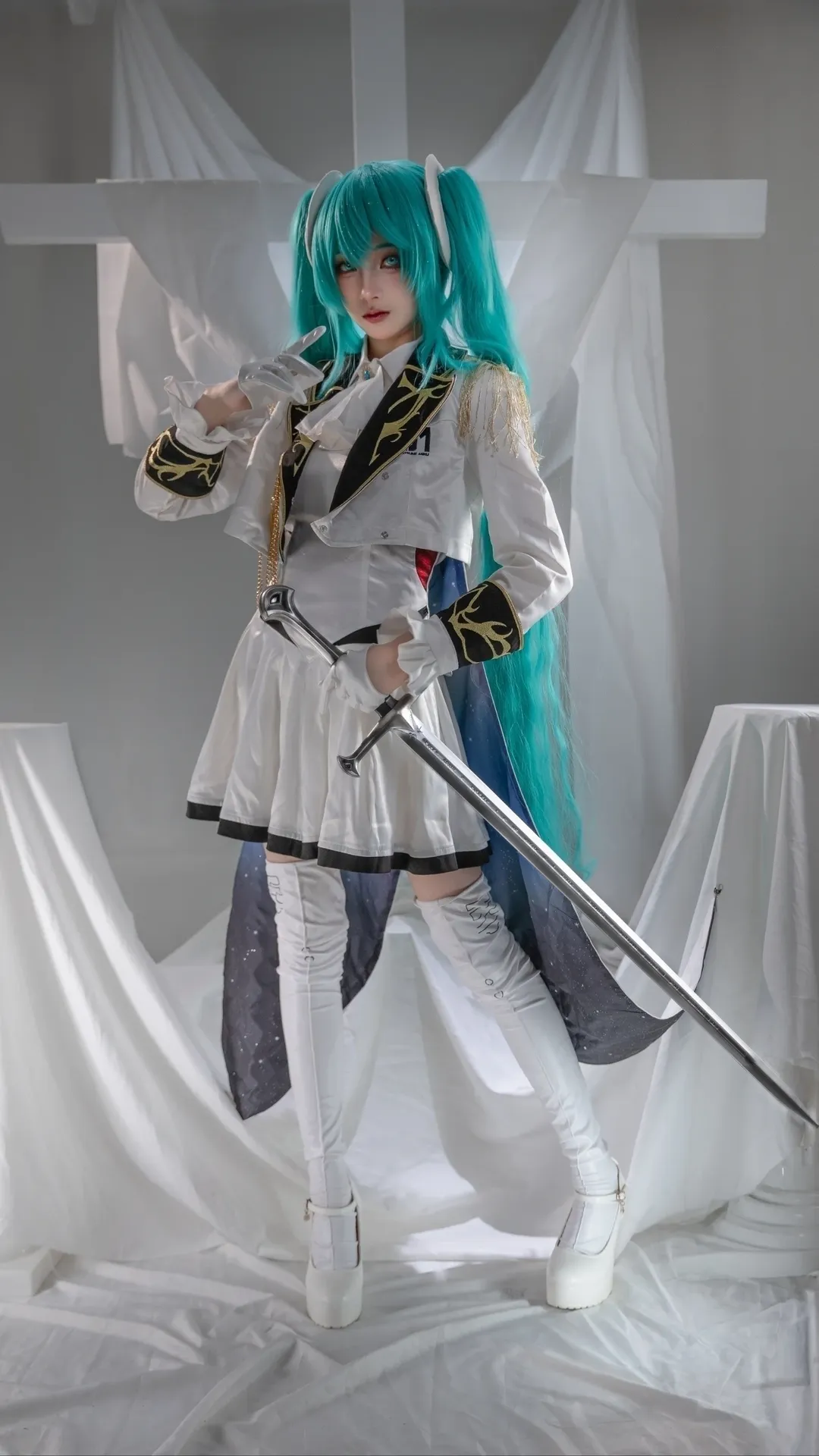 【初音未来cos】初音未来与高达的联名，用长剑守护初始之音 - 第 3 张