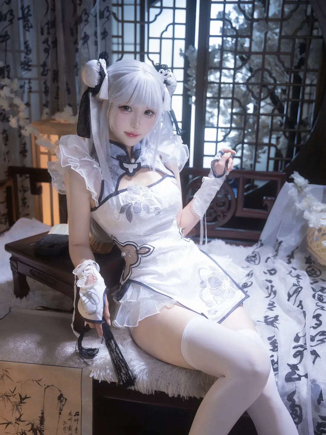 【殷紫萍cos】永劫无间玉髓冰心，清冷仙气的中式改良旗袍造型 - 第 1 张