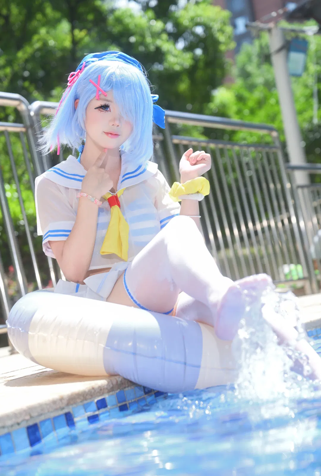 【蕾姆cos】从零开始的异世界，夏日泳池边的蓝色心动 - 第 1 张