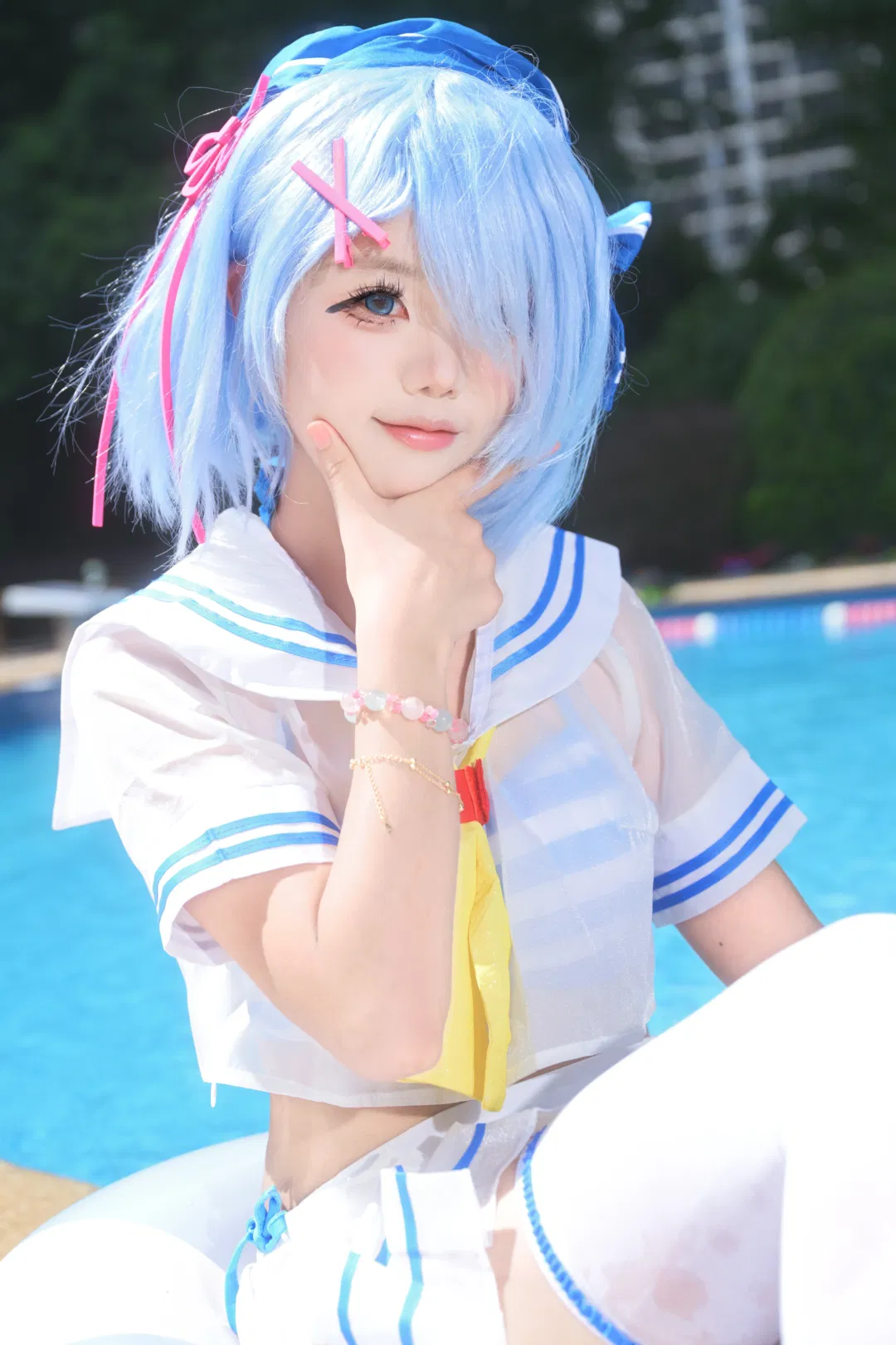 【蕾姆cos】从零开始的异世界，夏日泳池边的蓝色心动 - 第 4 张
