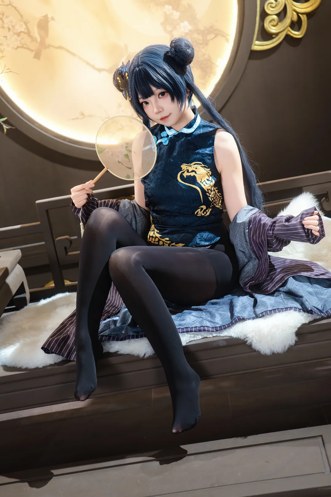 【龙华妃咲cos】蔚蓝档案里的新中式旗袍与黑丝穿搭 - 第 1 张