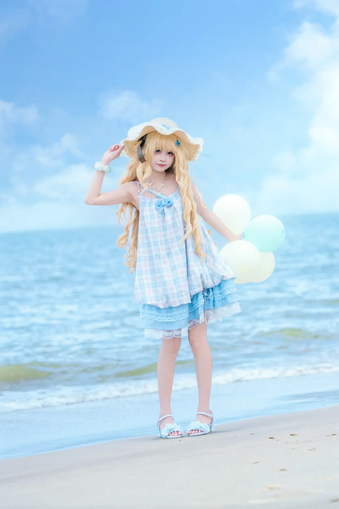 【菲比cos】鸣潮夏日重现海边拍摄记录 - 第 1 张
