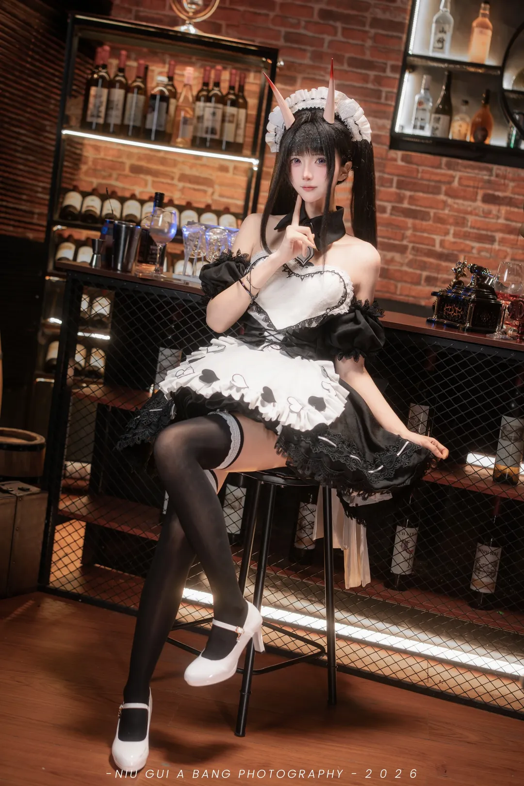 【能代cos】碧蓝航线女仆装酒吧夜影 - 第 3 张